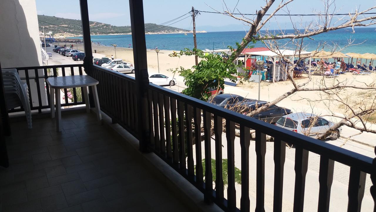 House Kosmas On The Beach Sarti Exteriér fotografie